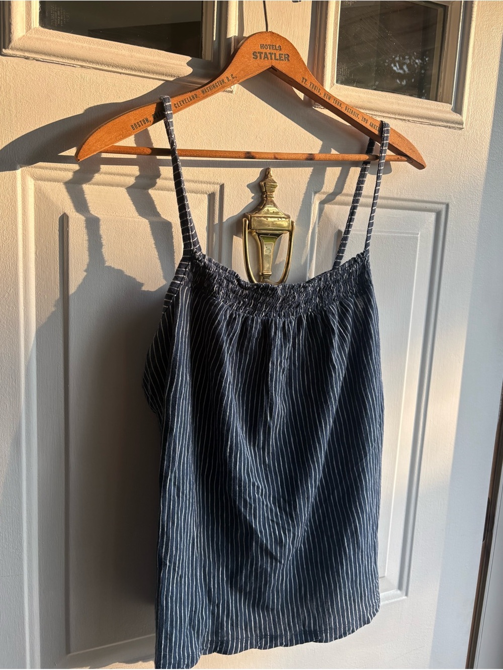 Universal Thread Women’s Navy Blue Pinstripe Spaghetti Strap 100% Cotton Top